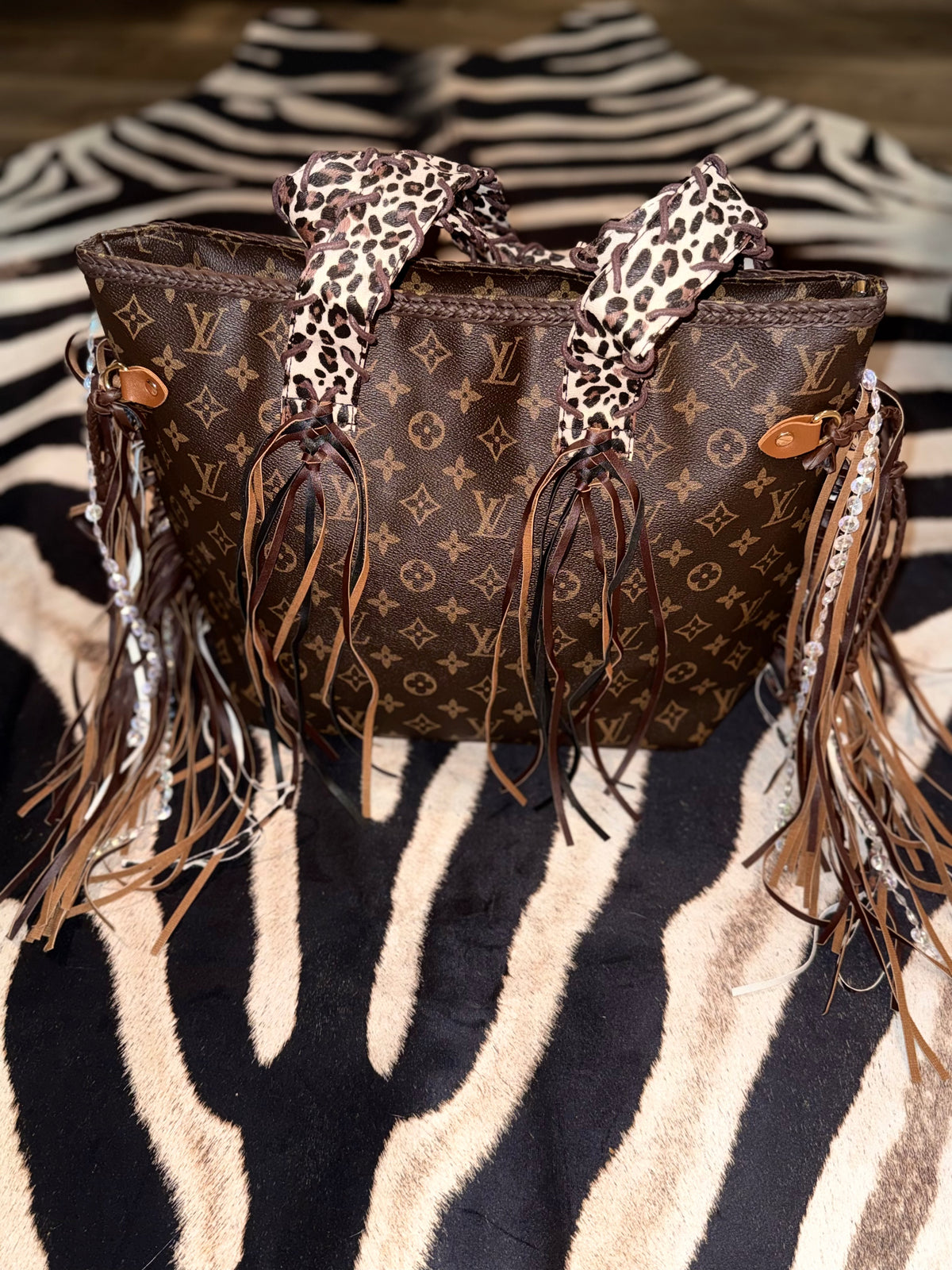 Luxe | The Fringe Leopard